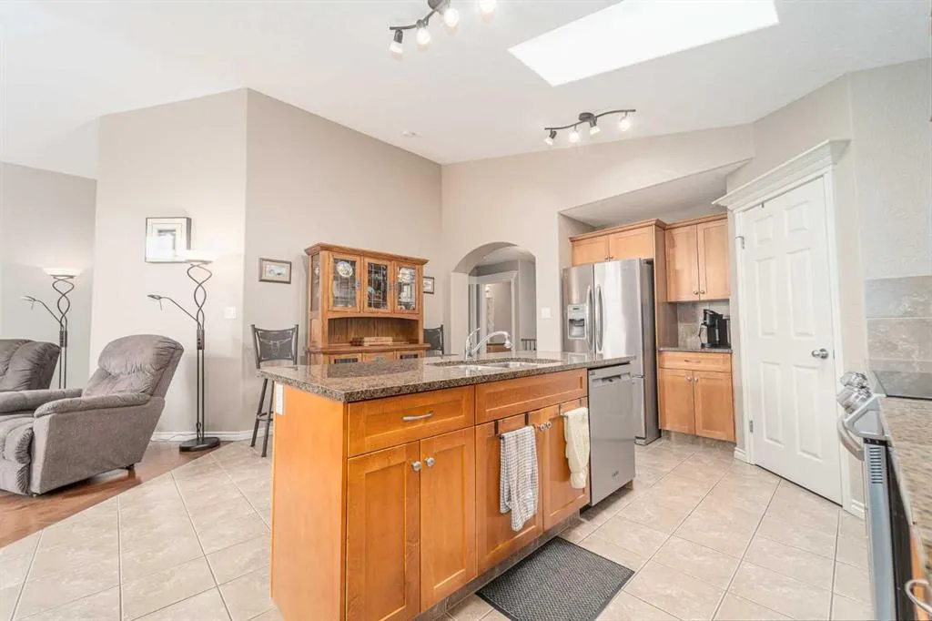 189 Grizzly Terrace N