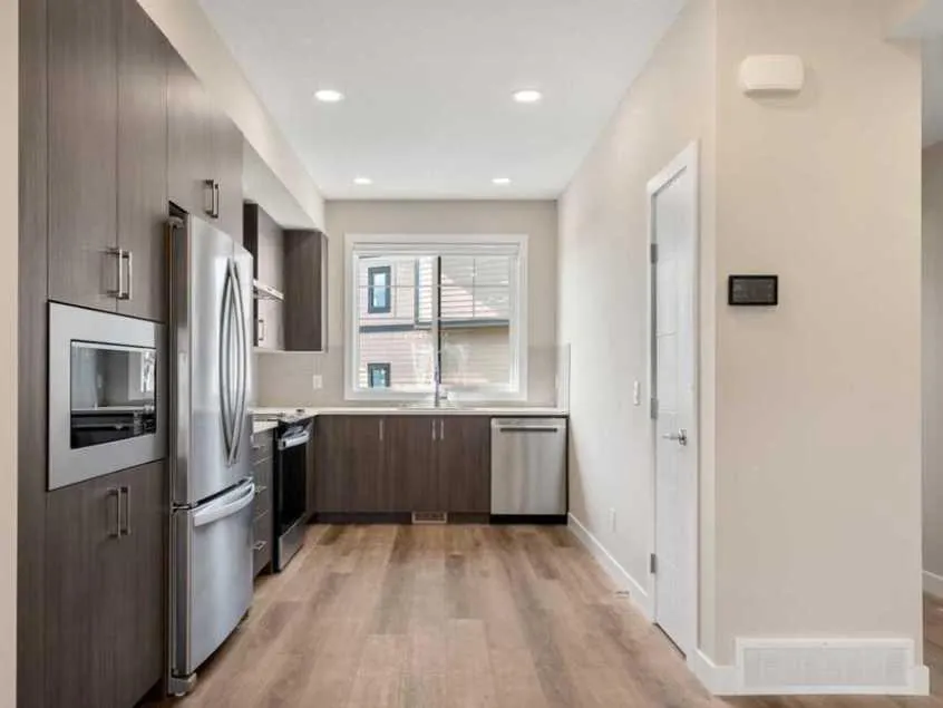 285 Chelsea Court, #72