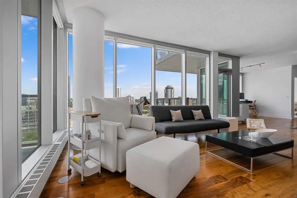 433 11 Avenue SE, #1506