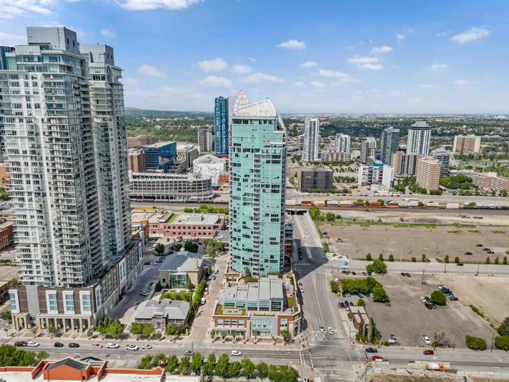 433 11 Avenue SE, #1506