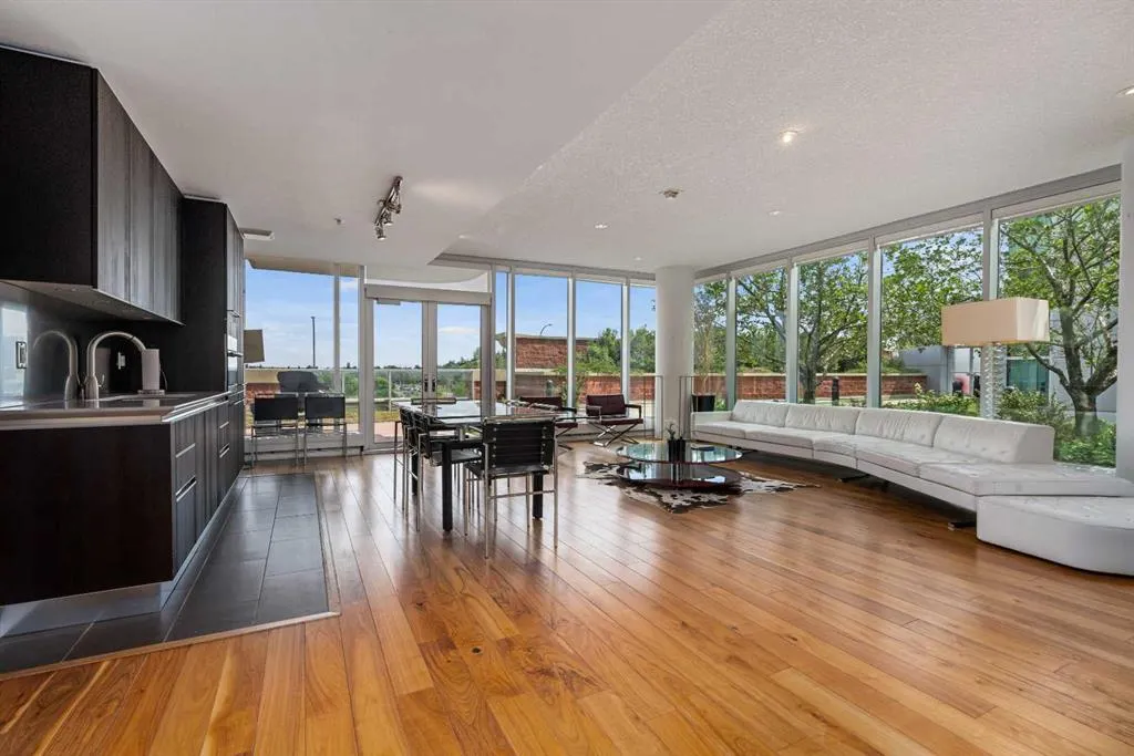 433 11 Avenue SE, #1506