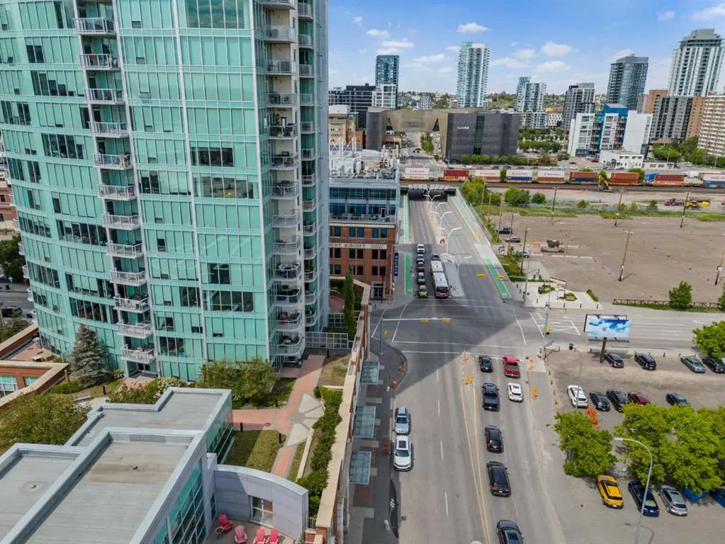 433 11 Avenue SE, #1506