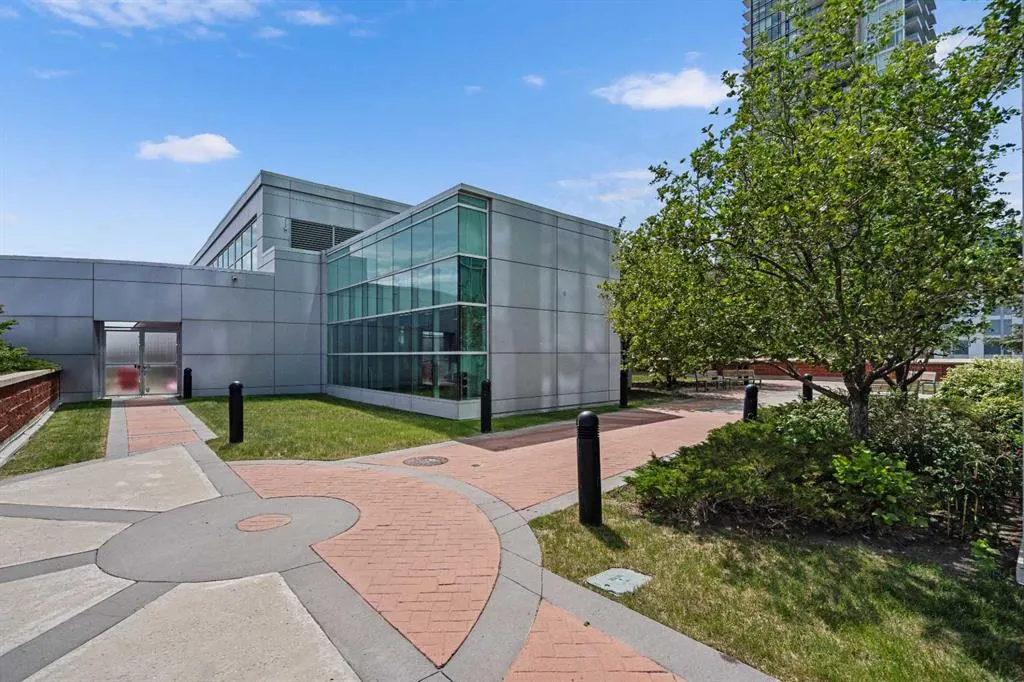 433 11 Avenue SE, #1506