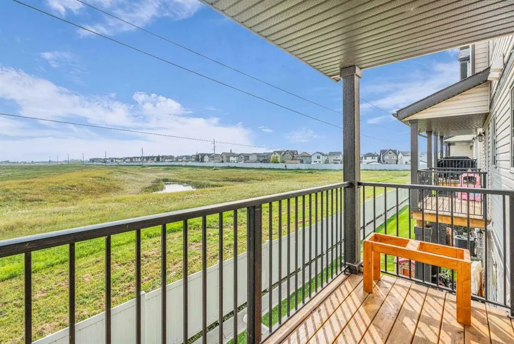 369 Copperpond Landing SE