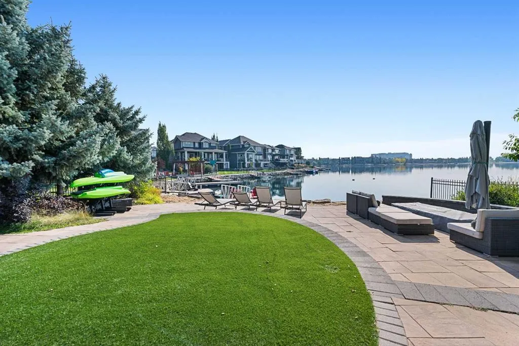 67 Auburn Sound Cove SE