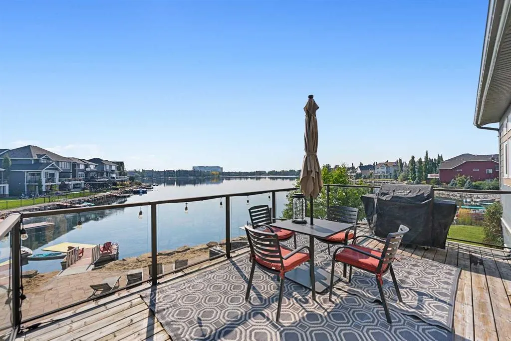 67 Auburn Sound Cove SE