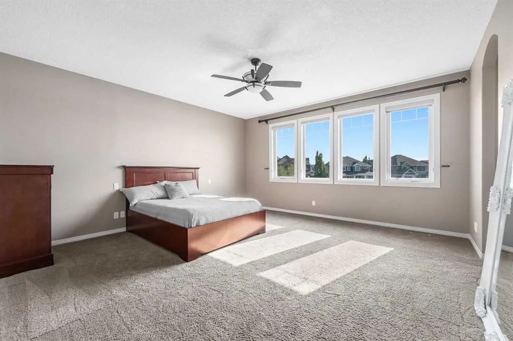 67 Auburn Sound Cove SE