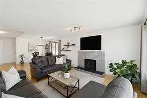 14 Glenhill Crescent
