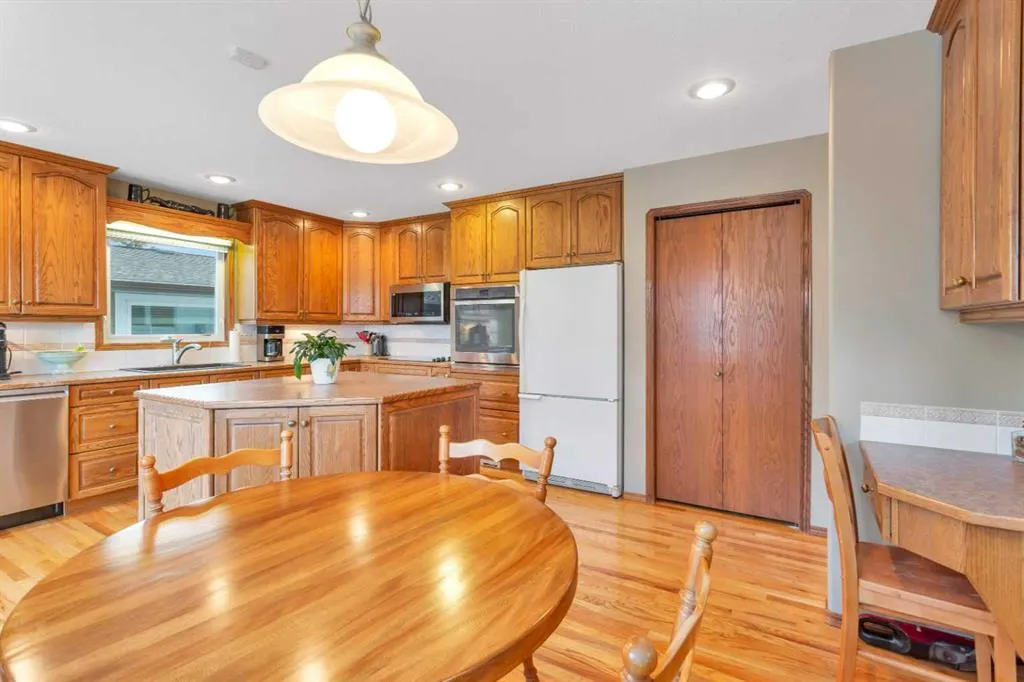 83 Oberlin Avenue