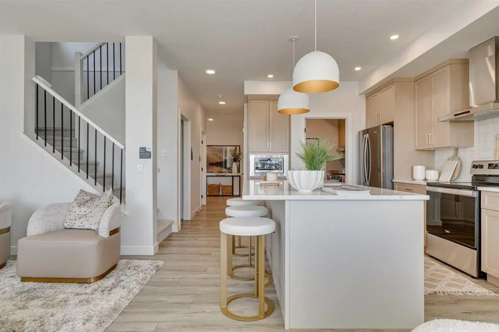 137 Versant Rise SW
