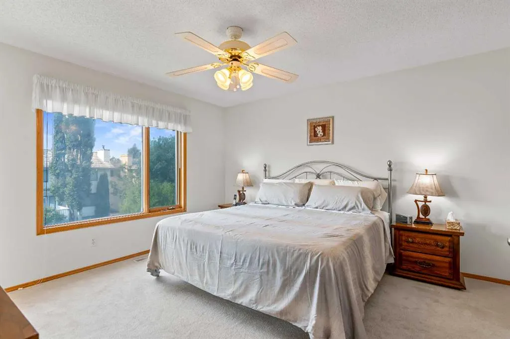 102 Hampstead Close NW