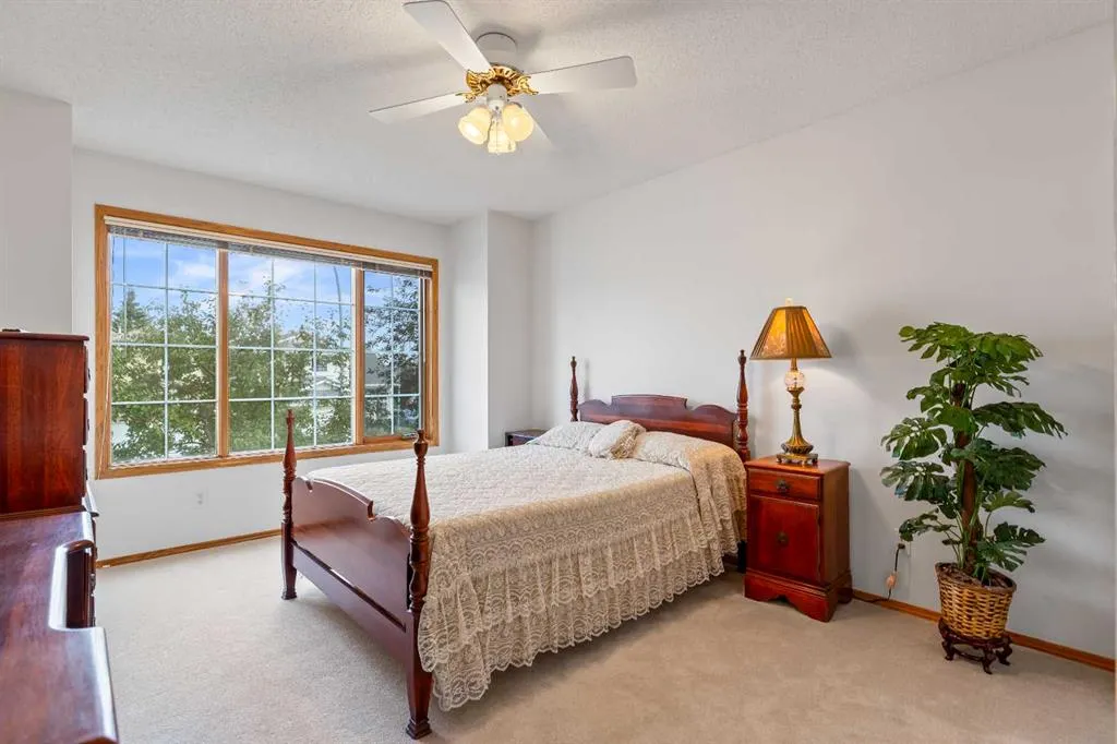 102 Hampstead Close NW