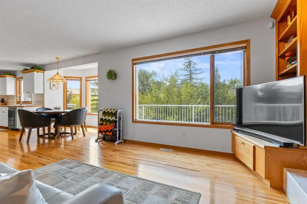 102 Hampstead Close NW