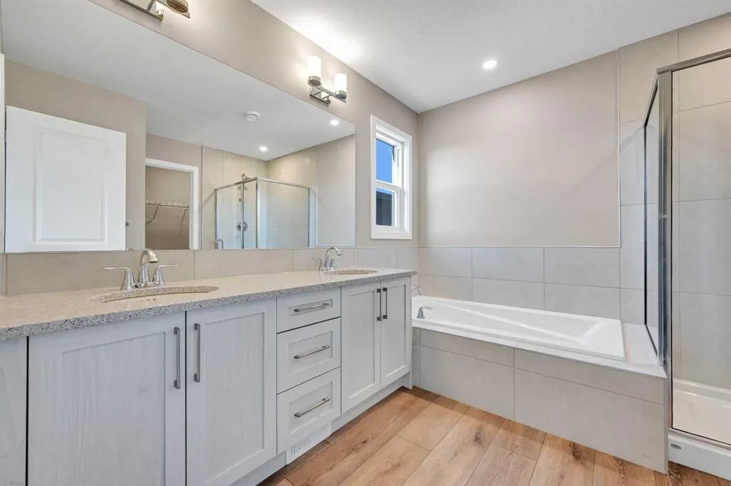 152 Wolf Hollow Manor SE