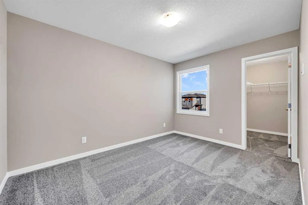 152 Wolf Hollow Manor SE