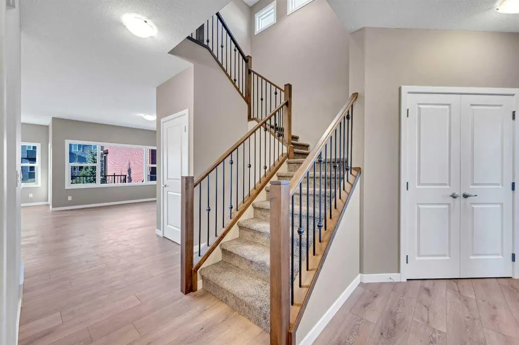 152 Wolf Hollow Manor SE