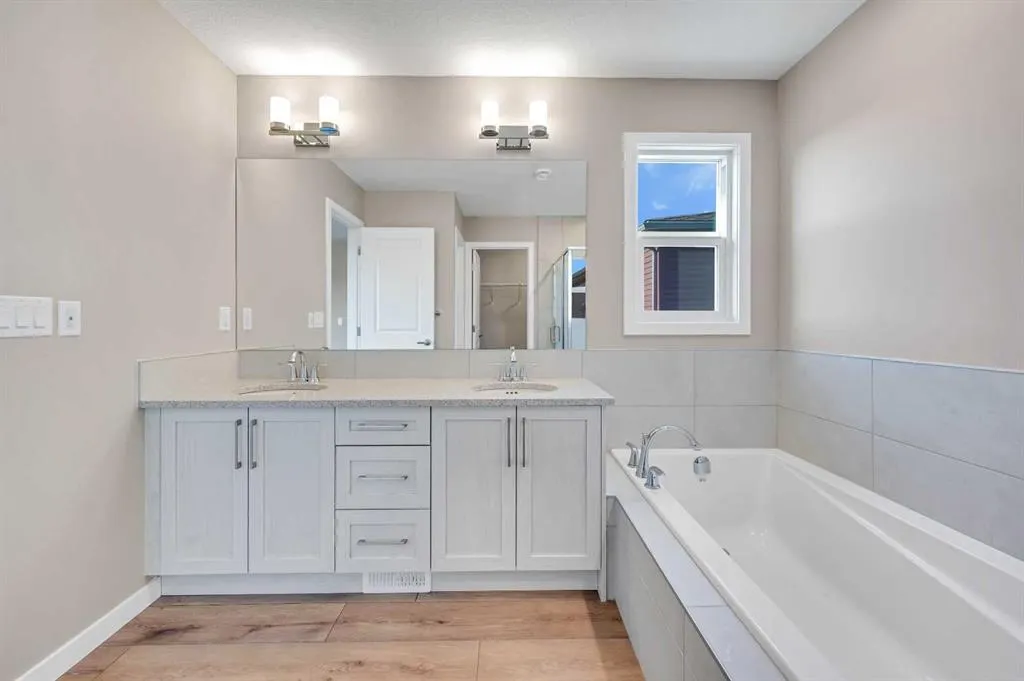 152 Wolf Hollow Manor SE