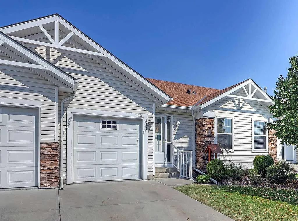 120 Freeman Way NW