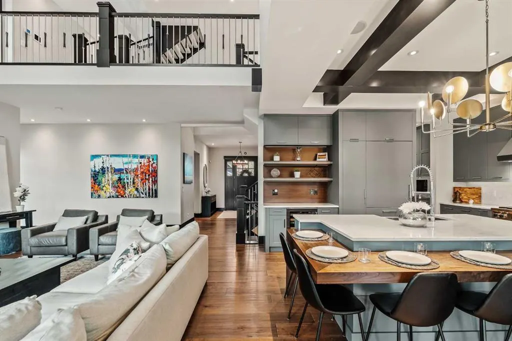 28 Rockwater Way