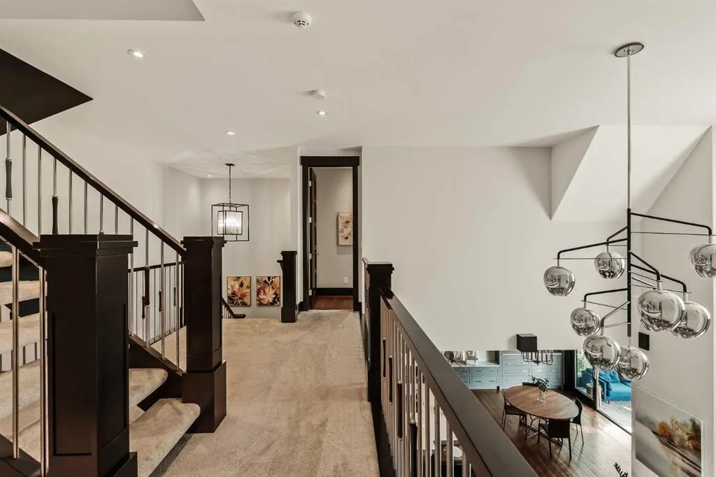 28 Rockwater Way