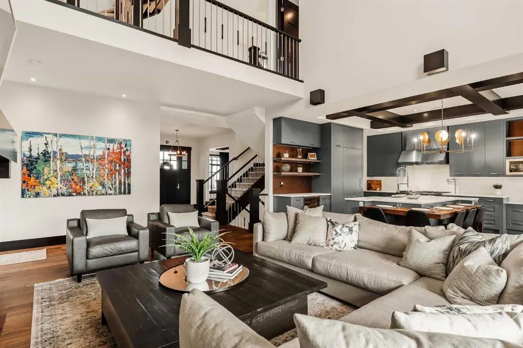 28 Rockwater Way