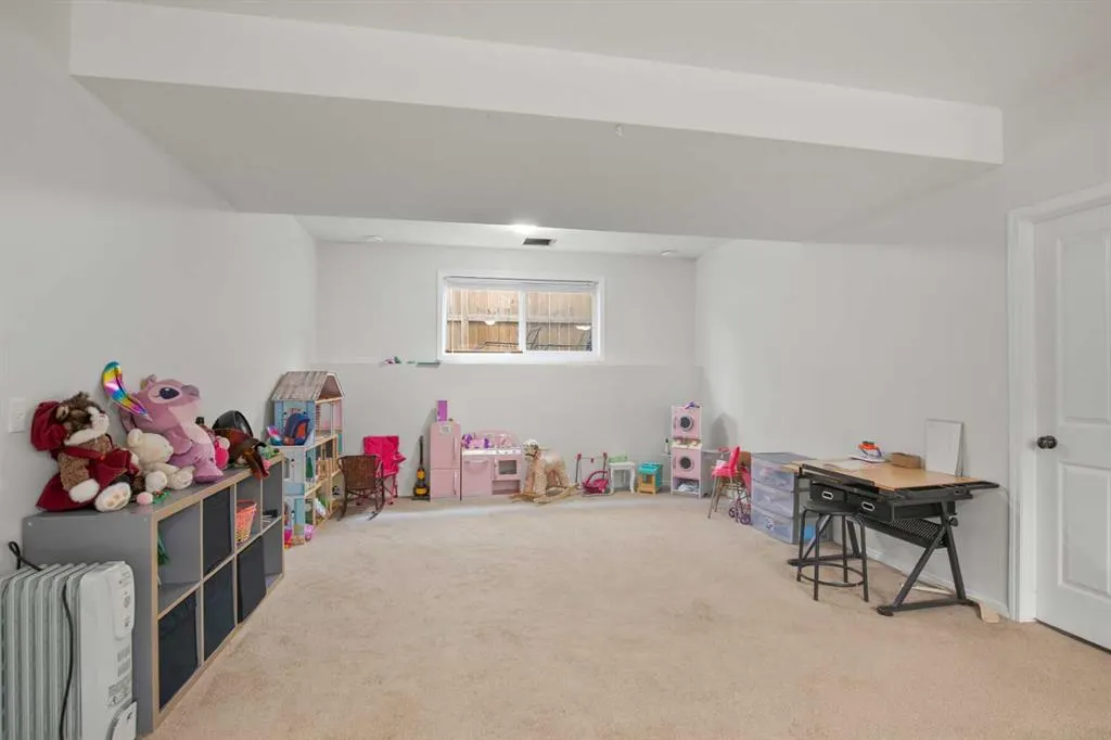 88 Jones Crescent