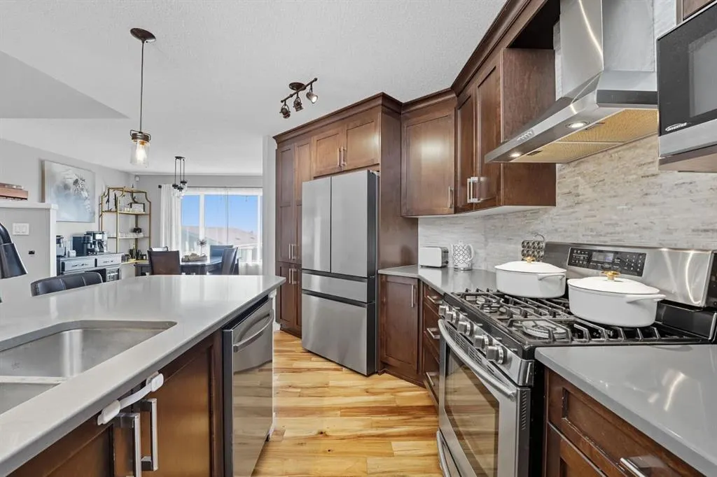 141 Auburn Crest Green SE