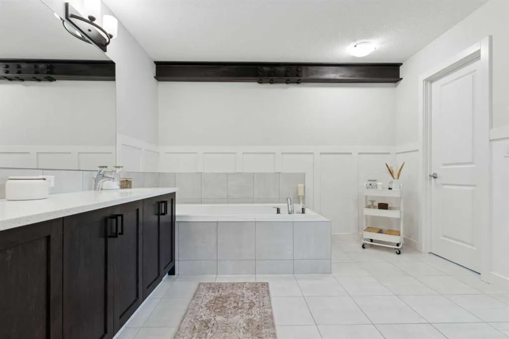 206 Riviera View