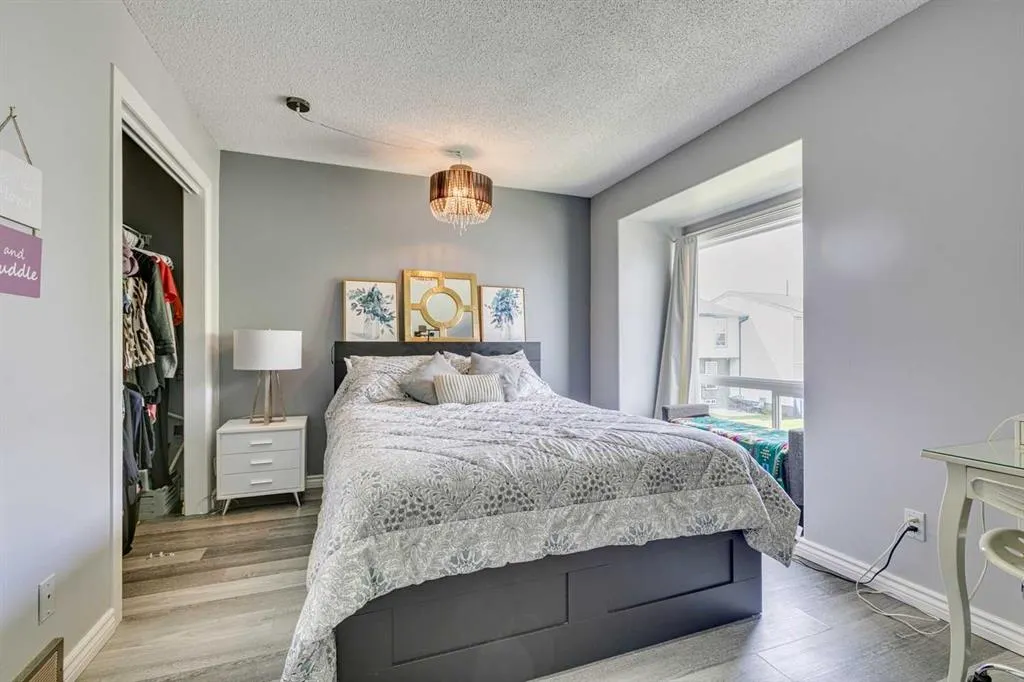 6440 4 Street NW, #12