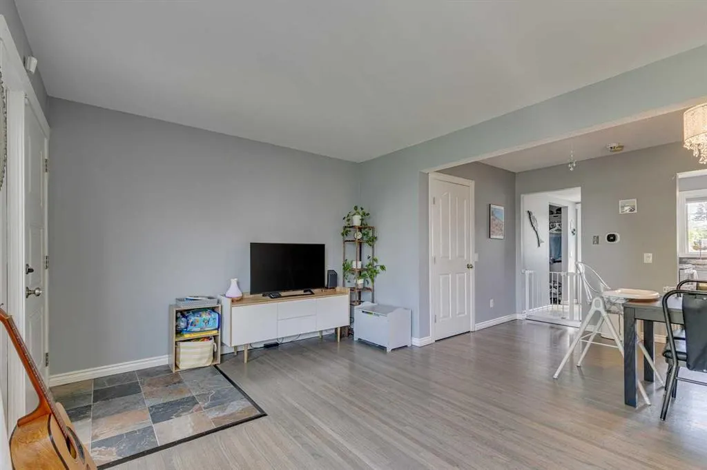 6440 4 Street NW, #12