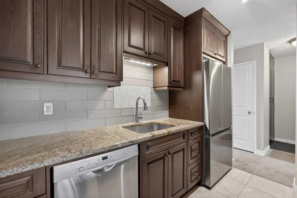 315 Heritage Drive SE, #228
