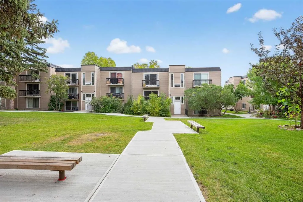 315 Heritage Drive SE, #228