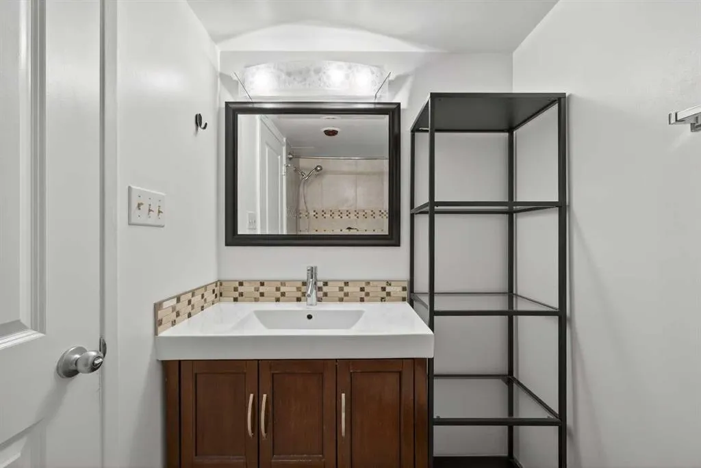 315 Heritage Drive SE, #228