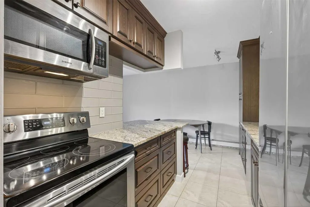 315 Heritage Drive SE, #228