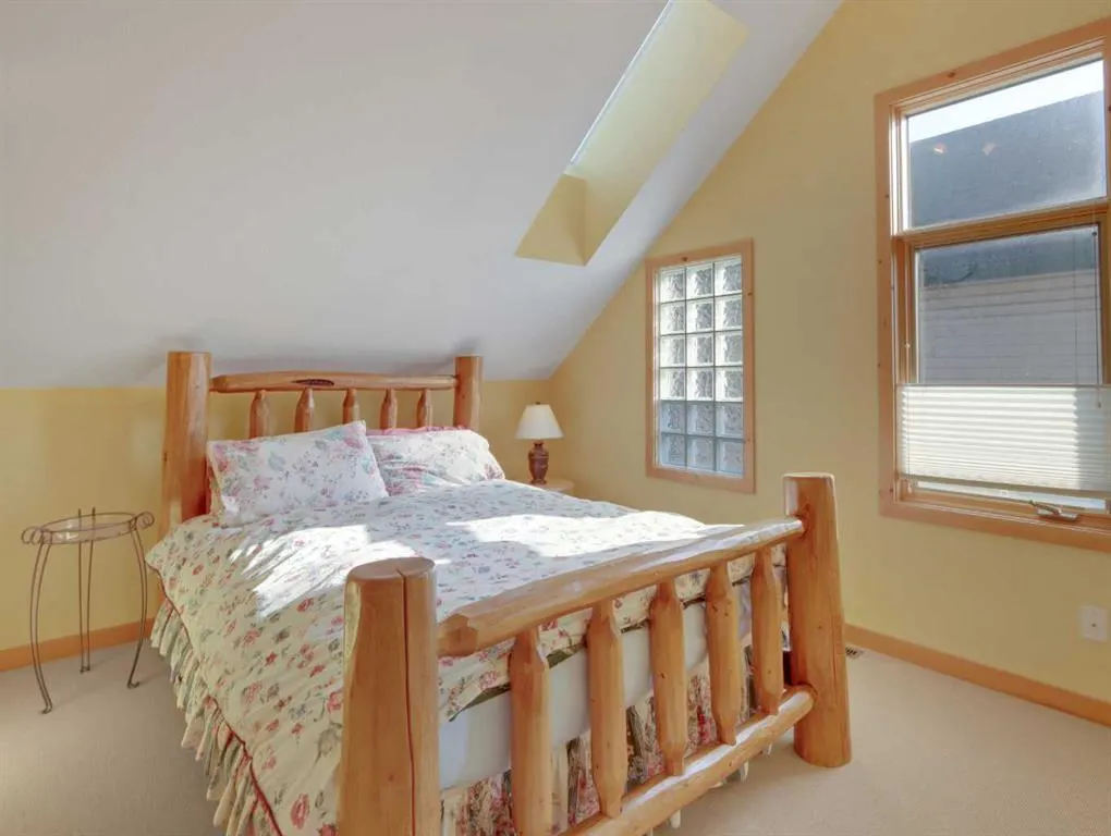 729 4th Street, #2
