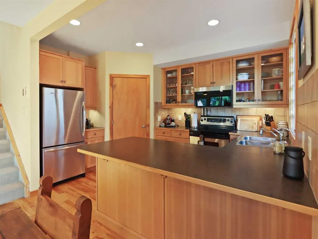 729 4th Street, #2