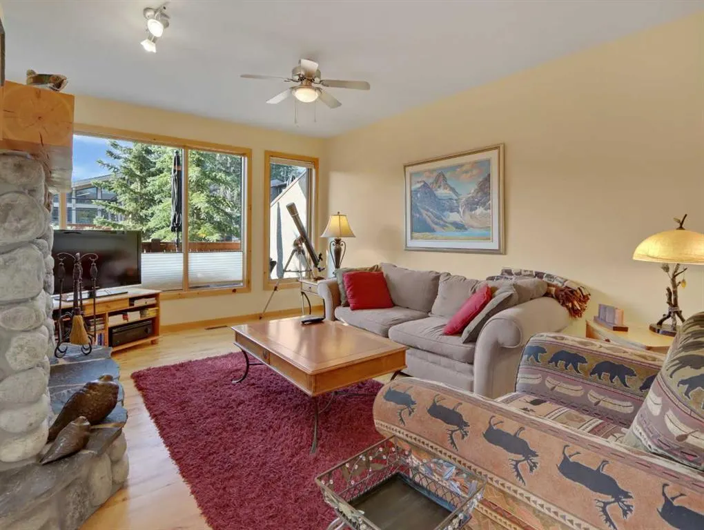 729 4th Street, #2