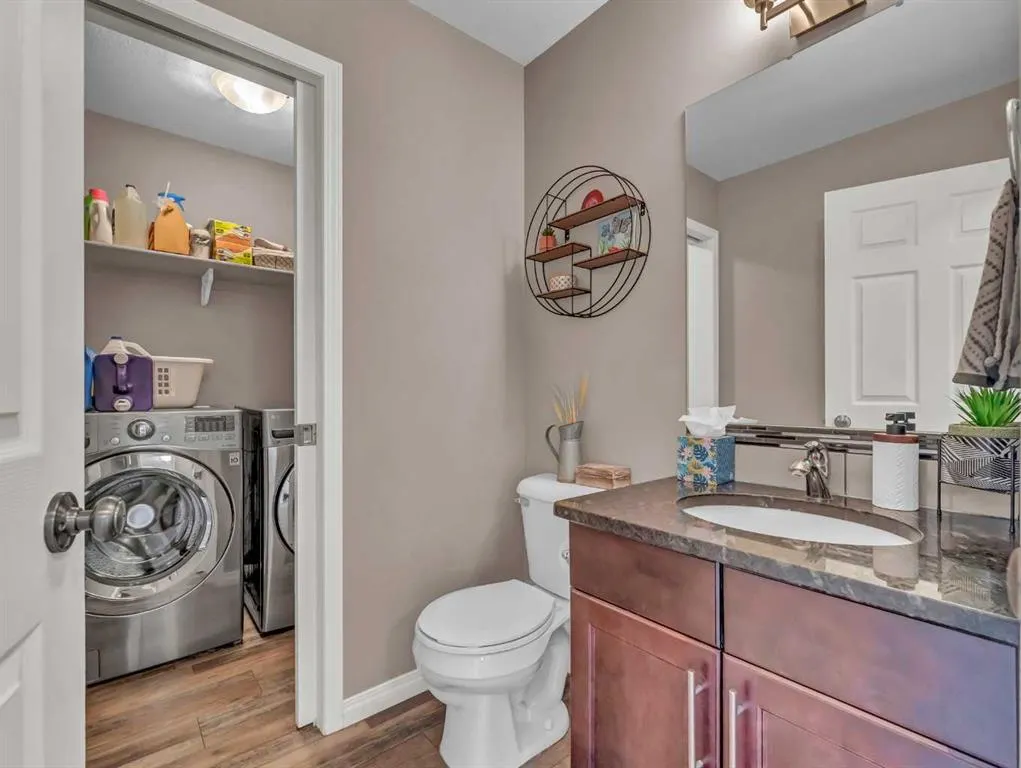 518 Somerside View SE