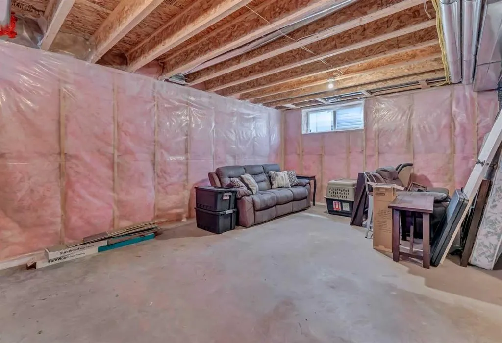518 Somerside View SE