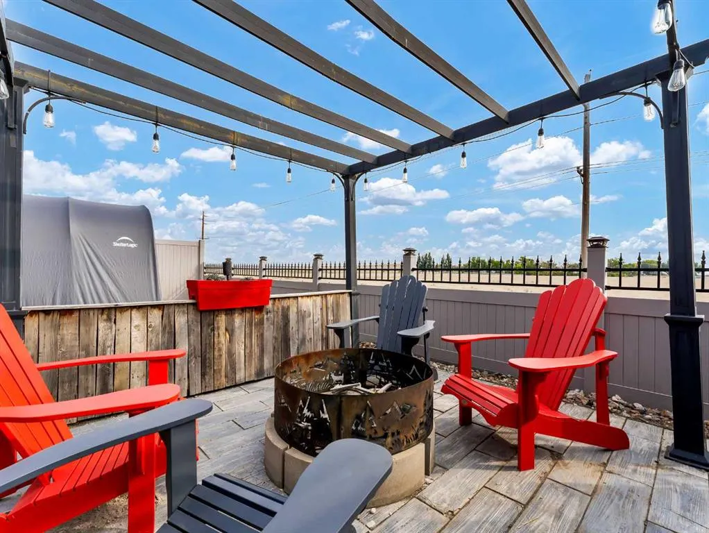 518 Somerside View SE