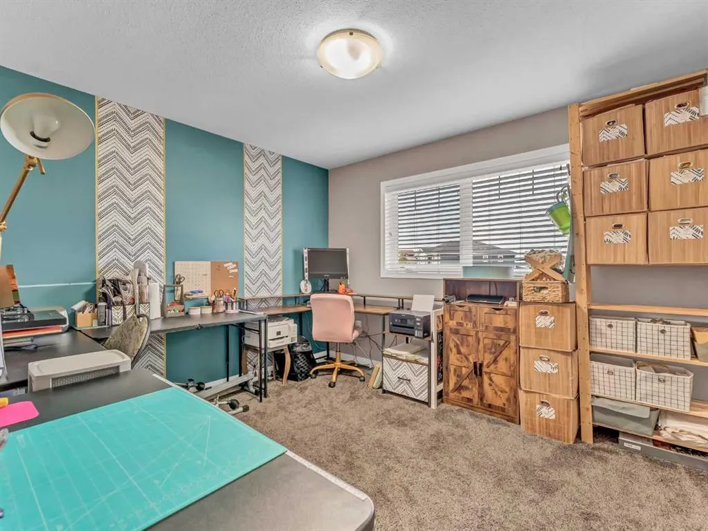 518 Somerside View SE