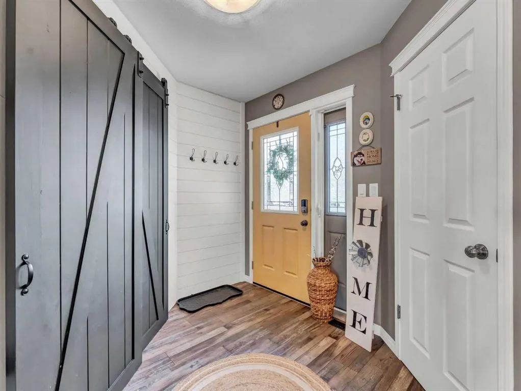 518 Somerside View SE