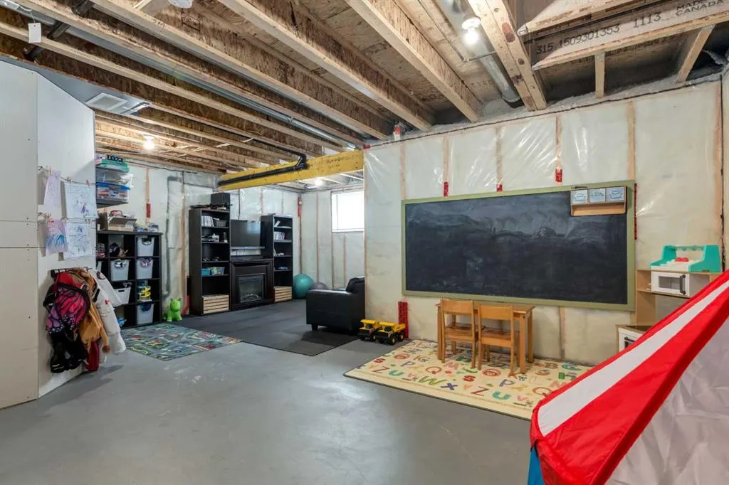 101 Auburn Meadows Crescent SE