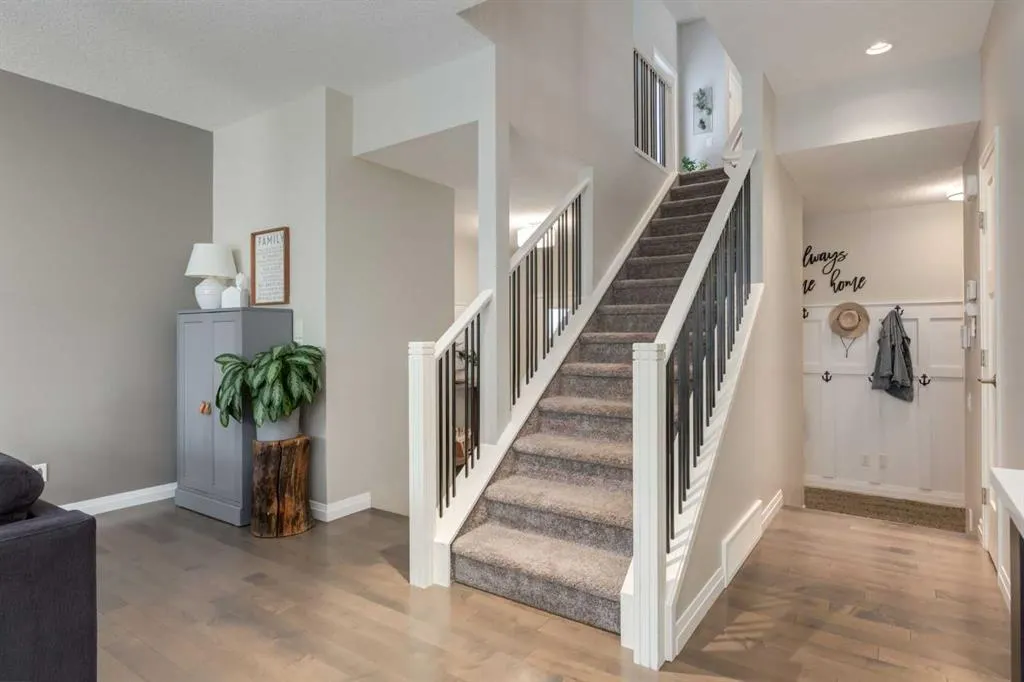 101 Auburn Meadows Crescent SE