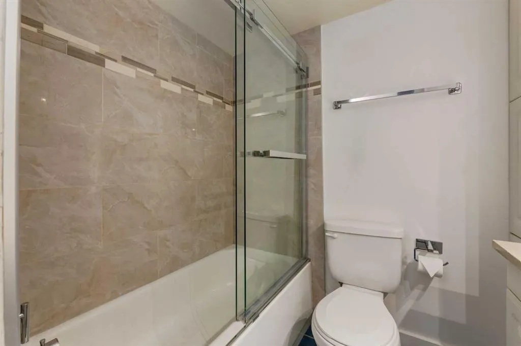 1027 Cameron Avenue SW, #203