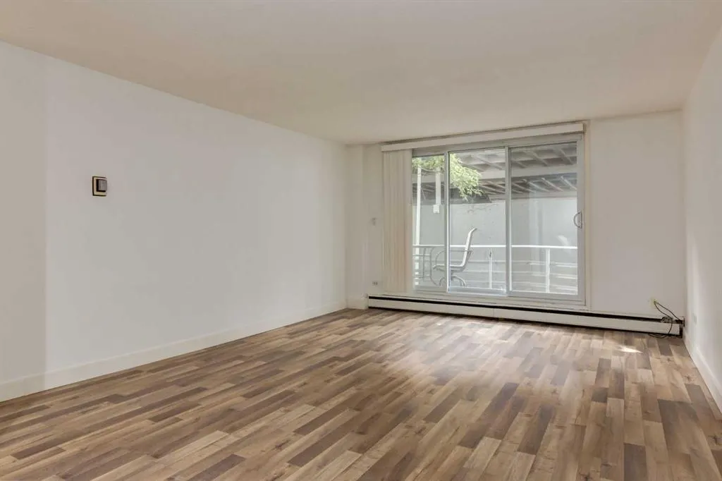 1027 Cameron Avenue SW, #203