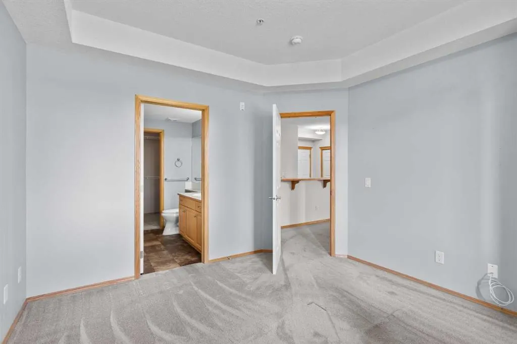 15 Everstone Drive SW, #239