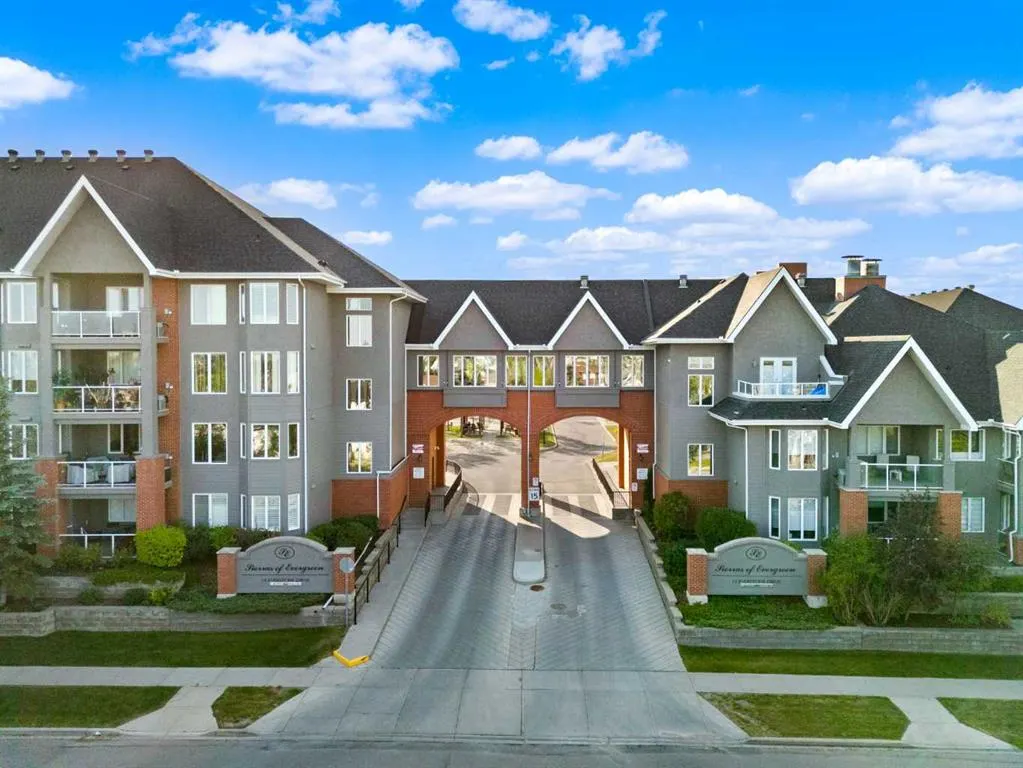 15 Everstone Drive SW, #239