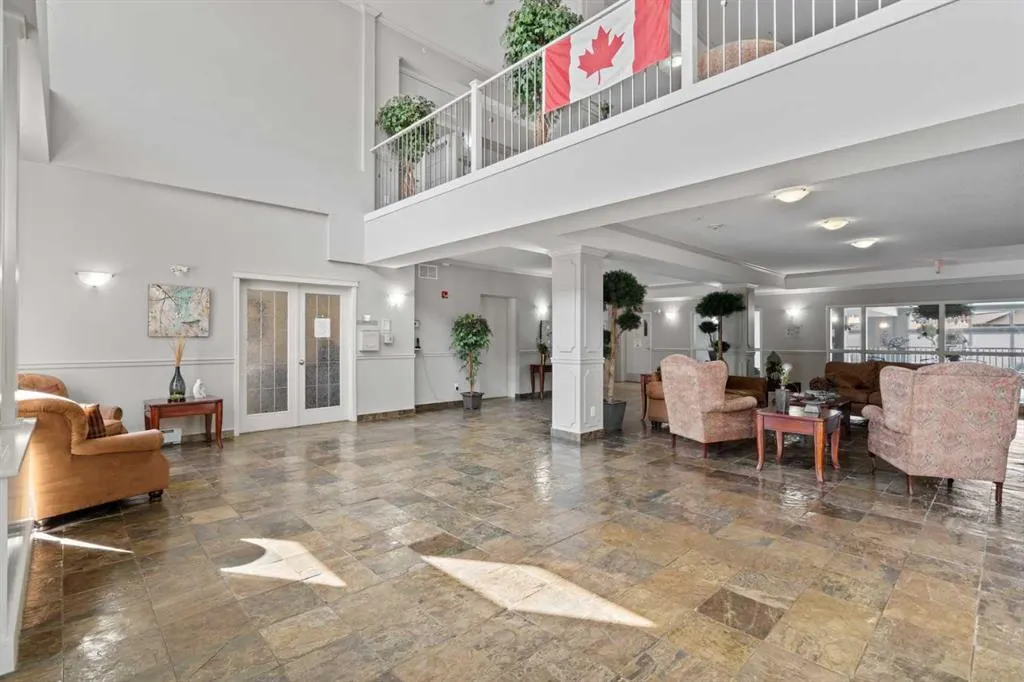 15 Everstone Drive SW, #239