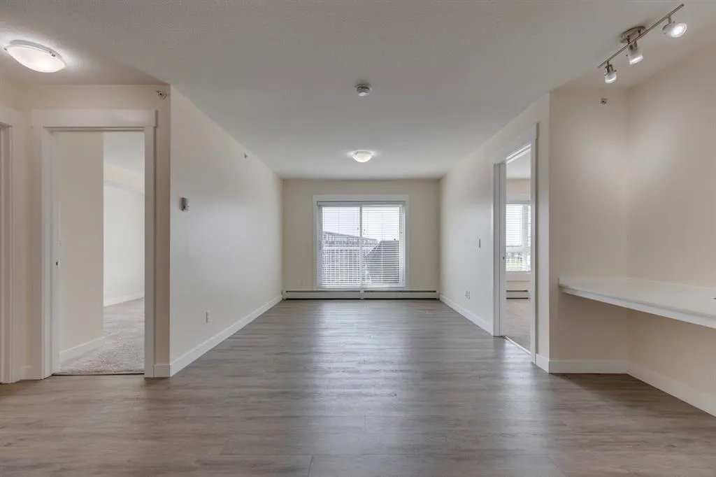 302 Skyview Ranch Drive NE, #1404